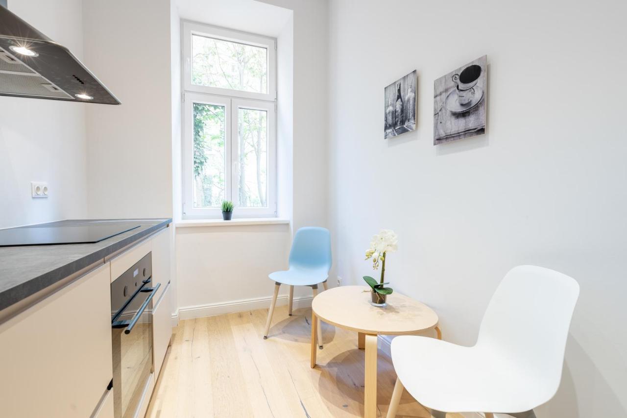 Cottageviertel - Stilvolles Apartment In Parknahe Viyana Dış mekan fotoğraf